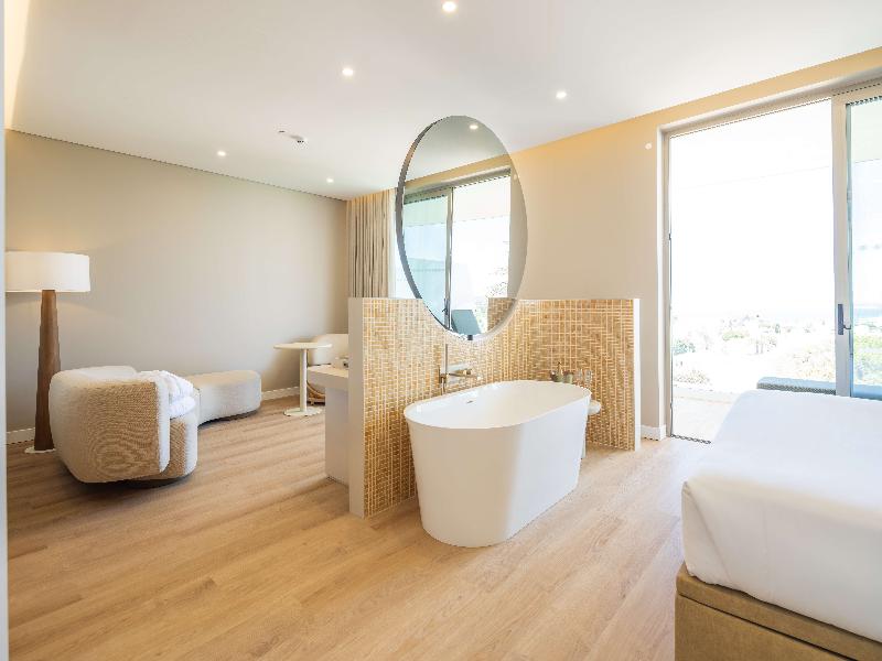 Castelo Suites Hotel - Oda