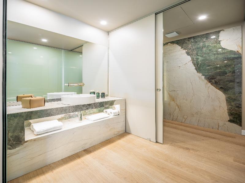 Castelo Suites Hotel - Oda