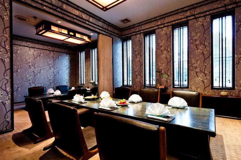 Royal Princess Larn Luang Bangkok - Toplantı