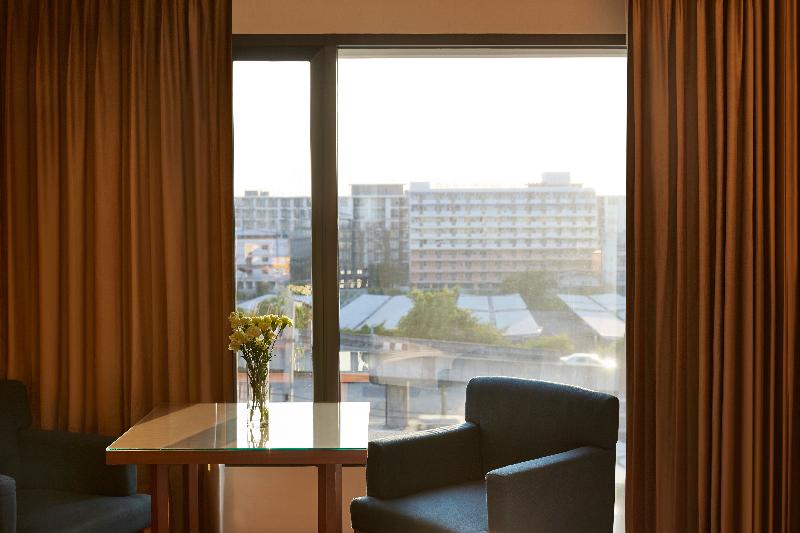 Dusit Princess Srinakarin Bangkok - Oda