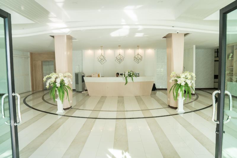 Grand Jomtien Palace Pattaya - Lobi