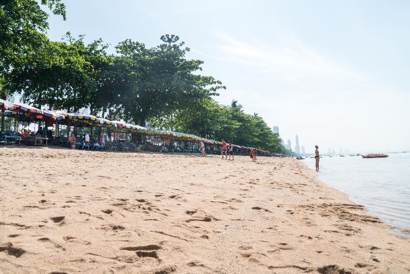 Grand Jomtien Palace Pattaya - Plaj