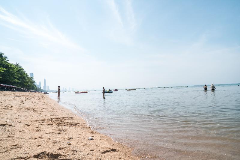 Grand Jomtien Palace Pattaya - Plaj