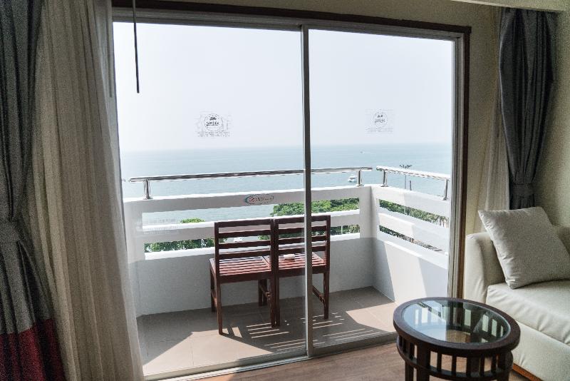Grand Jomtien Palace Pattaya - Teras
