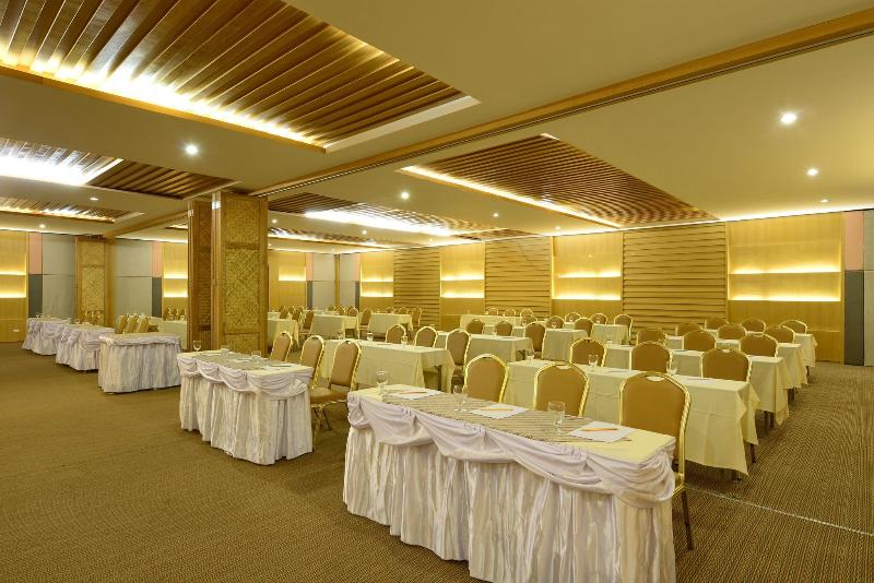 Royal Phala Cliff Beach Resort and Spa Rayong - Toplantı
