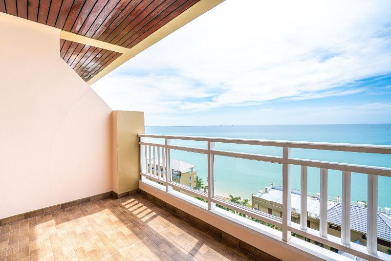 Royal Phala Cliff Beach Resort and Spa Rayong - Oda