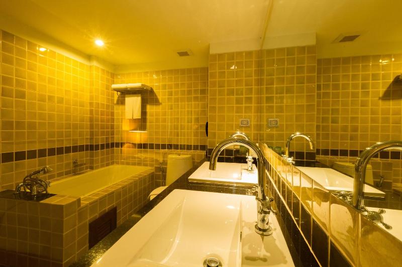 Royal Phala Cliff Beach Resort and Spa Rayong - Oda