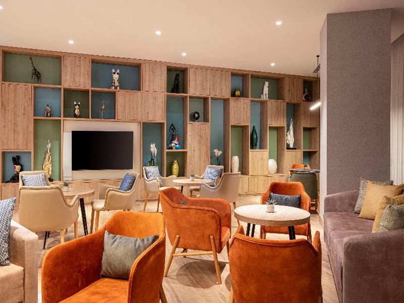Hilton Garden Inn Baku - Lobi