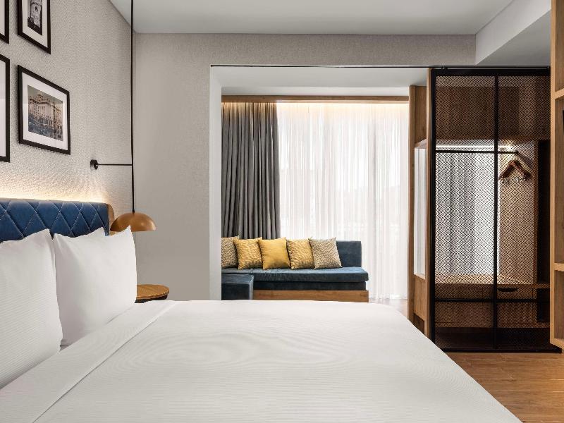 Hilton Garden Inn Baku - Oda