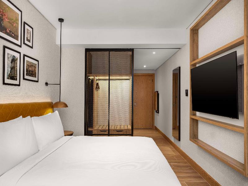 Hilton Garden Inn Baku - Oda