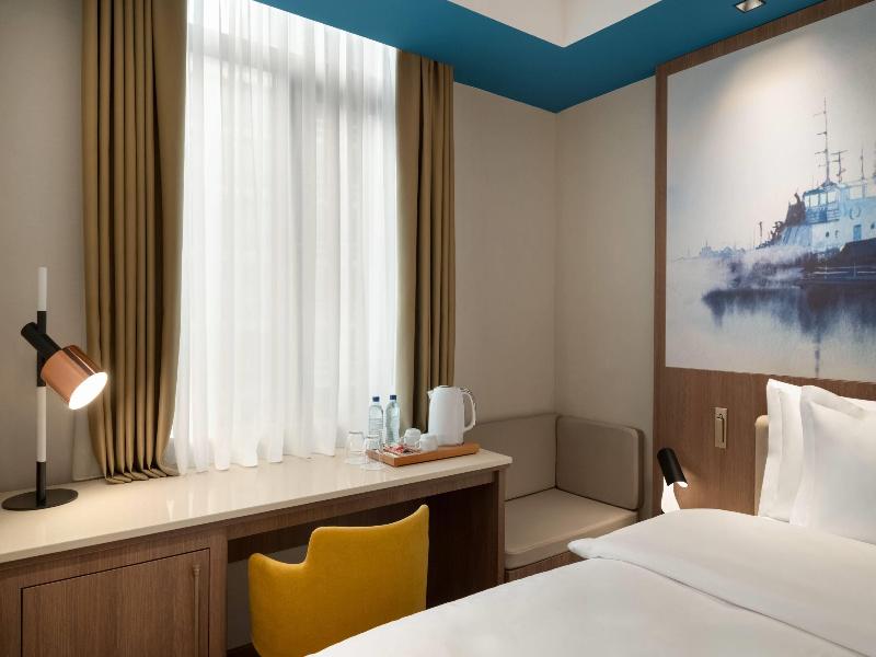 La Quinta By Wyndham Batumi - Oda