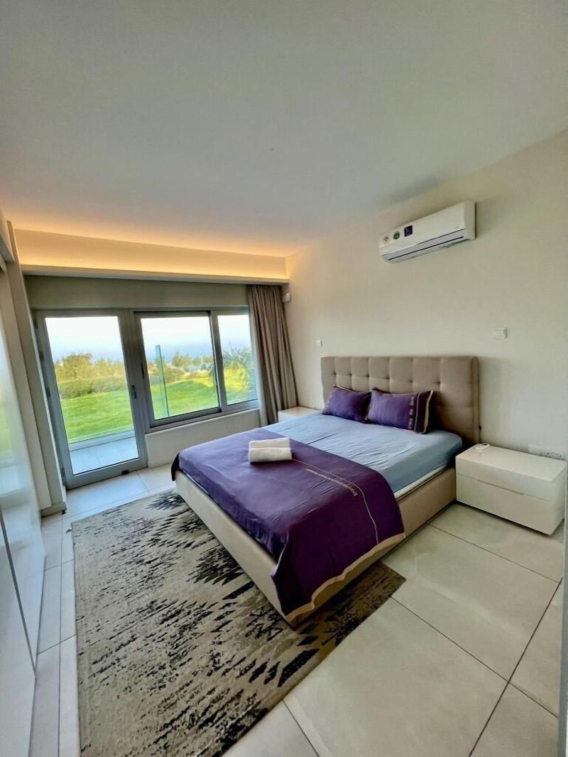 Emerald Bay Suites - Oda