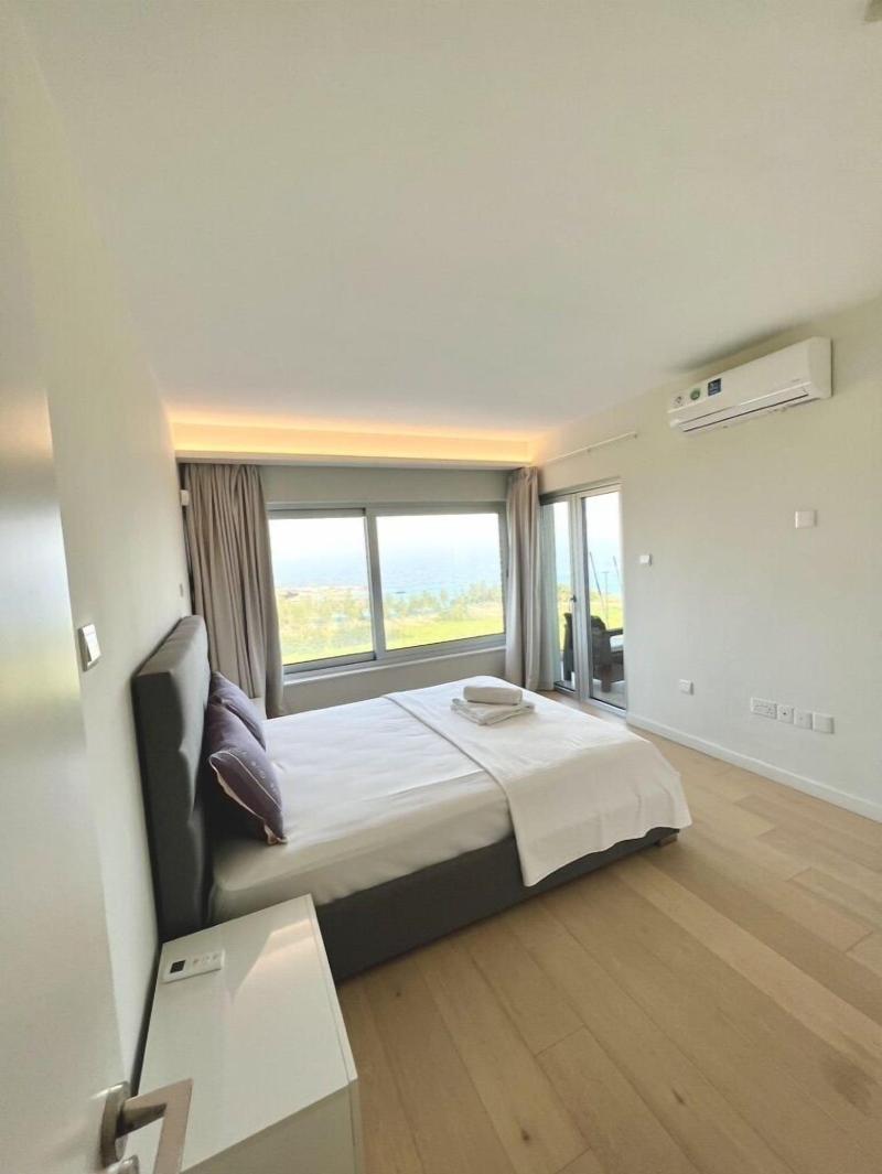 Emerald Bay Suites - Oda