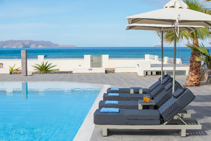 Saint George Gournes Bay - Genel