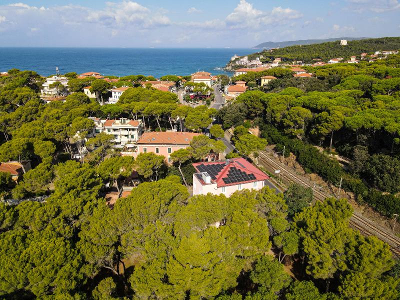 Castiglioncello Suites - Genel