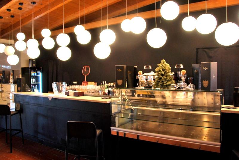 Tiber Suite - Bar