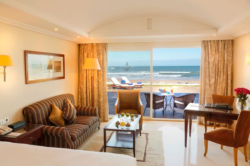 L'amphitrite Palace Beach Hotel & Spa - Oda