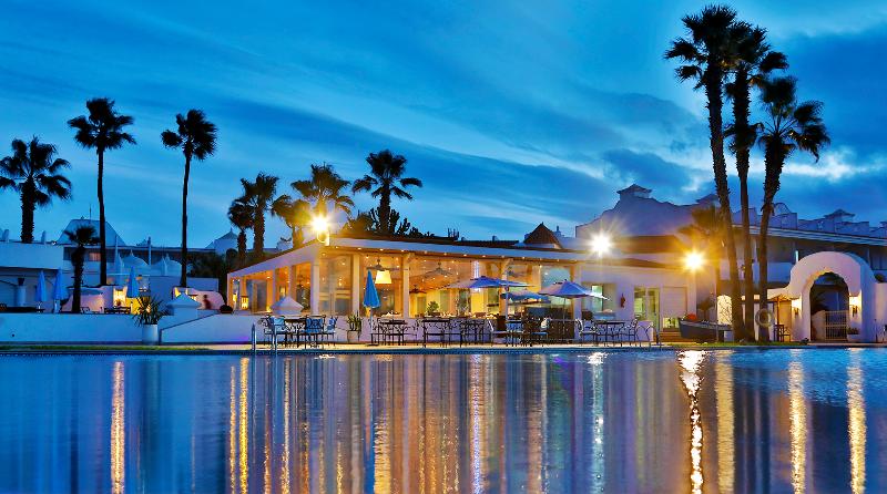 L'amphitrite Palace Beach Hotel & Spa - Havuz