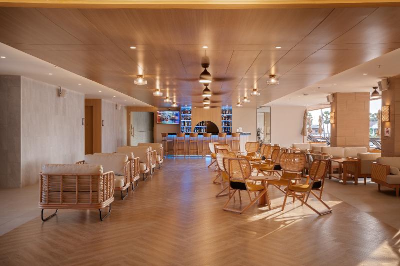 Jomtien Thani Hotel - Bar