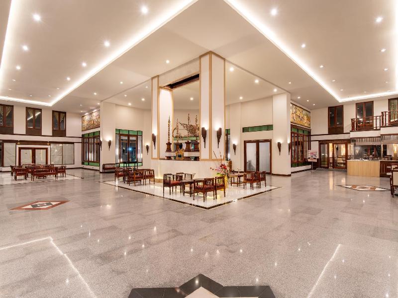Jomtien Thani Hotel - Lobi