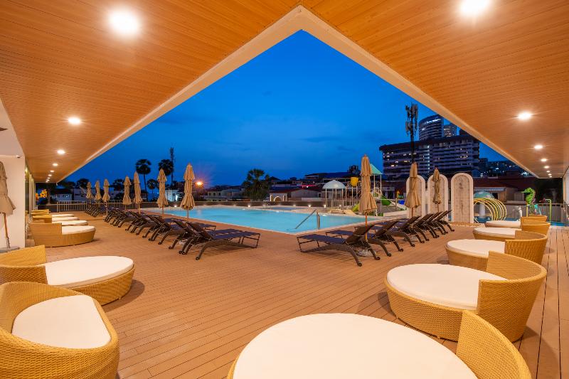 Jomtien Thani Hotel - Havuz