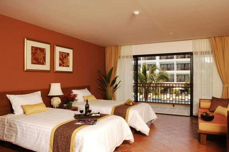 Naithonburi Beach Resort Phuket fotoÄŸrafÄ±