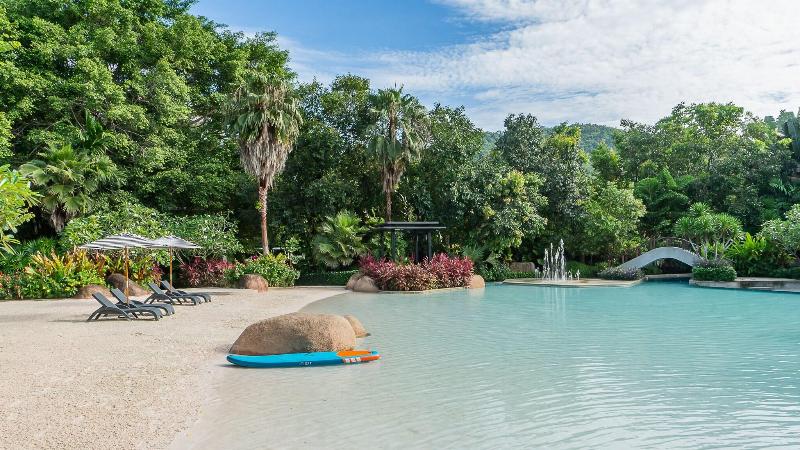 Naithonburi Beach Resort Phuket - Havuz