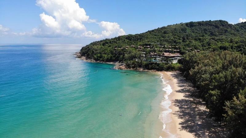 Naithonburi Beach Resort Phuket - Plaj