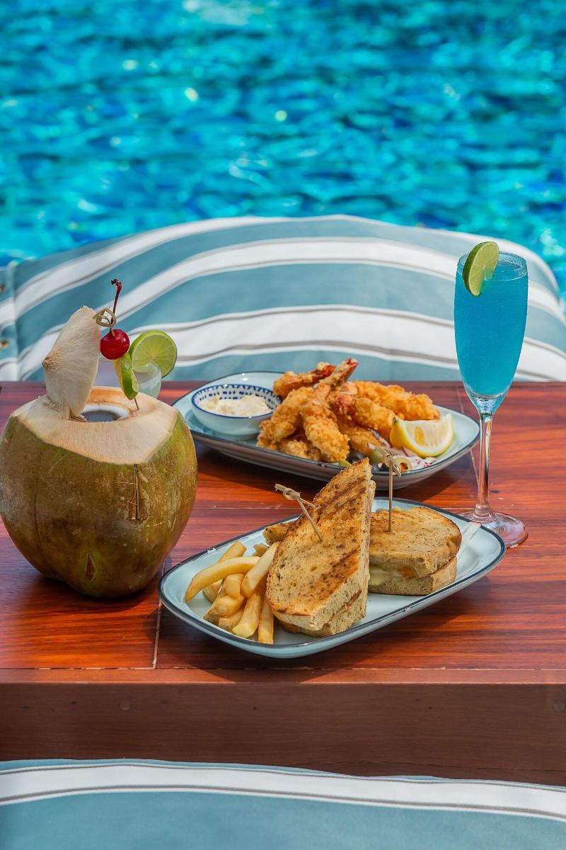 Naithonburi Beach Resort Phuket - Restoran