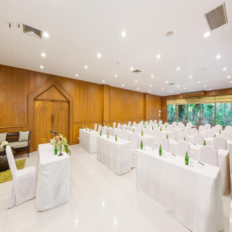 Thavorn Beach Village Resort - Toplantı