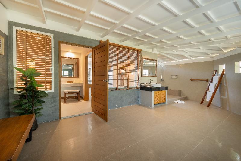 Thavorn Beach Village Resort - Oda