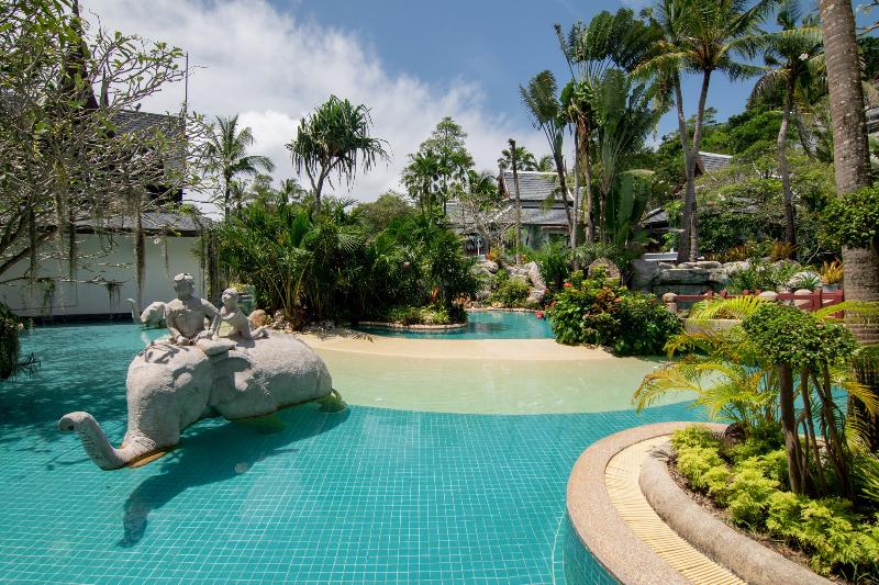 Thavorn Beach Village Resort - Havuz