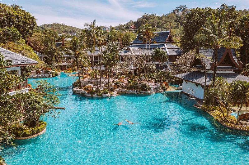 Thavorn Beach Village Resort - Havuz