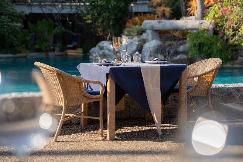 Thavorn Beach Village Resort - Restoran