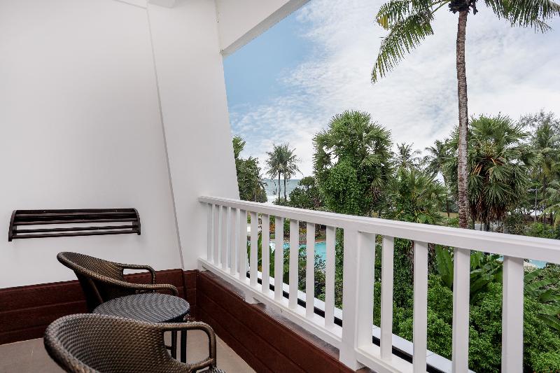 Thavorn Palm Beach Resort - Oda