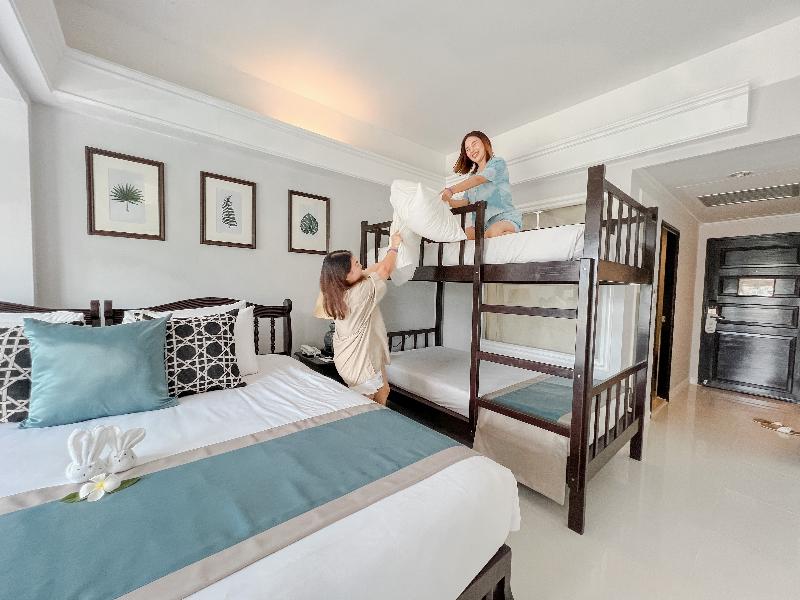 Thavorn Palm Beach Resort - Oda