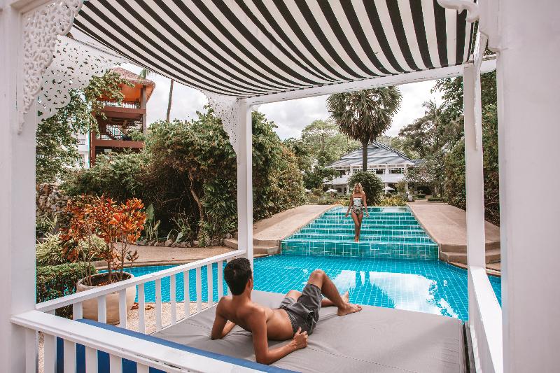 Thavorn Palm Beach Resort - Havuz