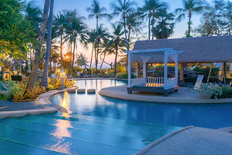 Thavorn Palm Beach Resort - Havuz