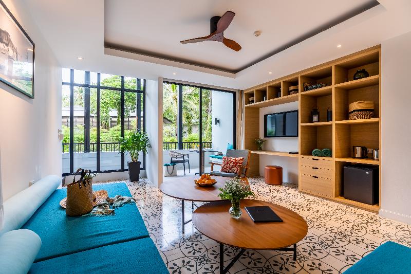 Outrigger Surin Beach Resort (SHA Extra+) (Phuket) - Oda