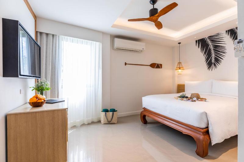 Outrigger Surin Beach Resort (SHA Extra+) (Phuket) - Oda