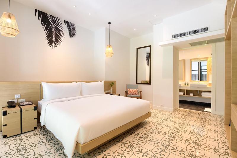 Outrigger Surin Beach Resort (SHA Extra+) (Phuket) - Oda