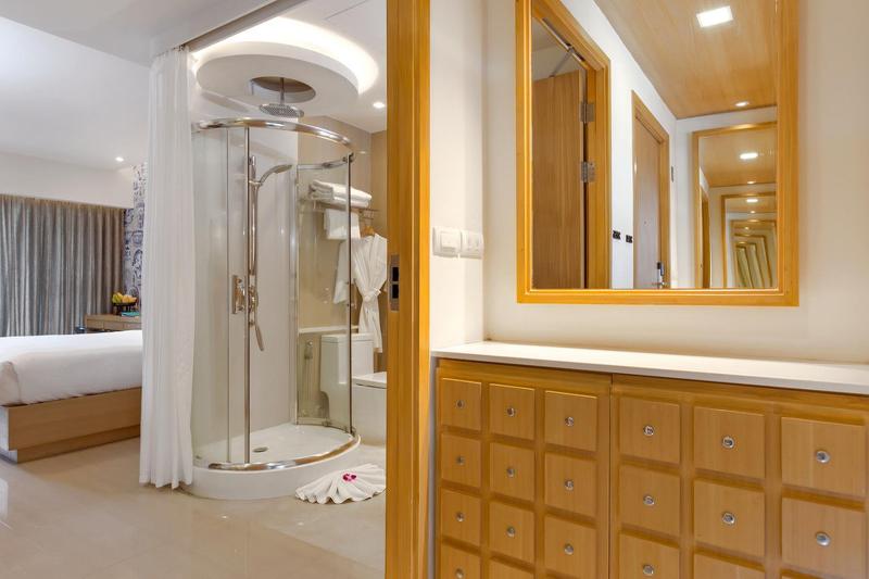 Outrigger Surin Beach Resort (SHA Extra+) (Phuket) - Oda