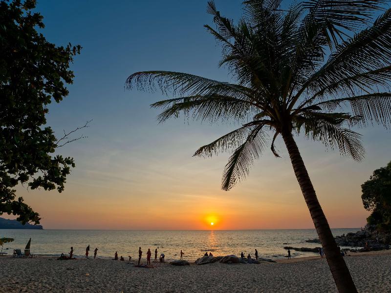 Outrigger Surin Beach Resort (SHA Extra+) (Phuket) - Plaj