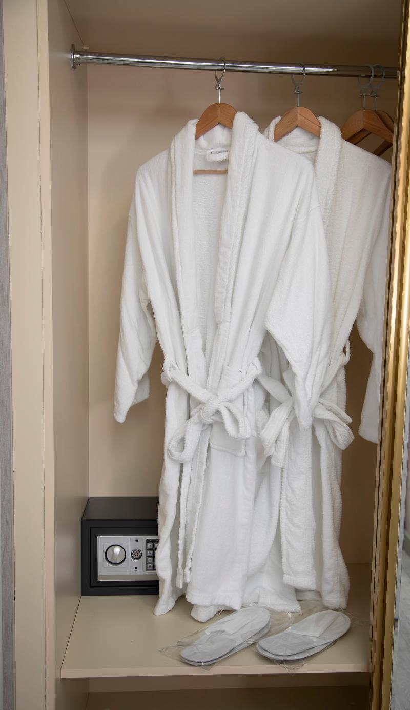 Essam Deluxe Hotel - Oda