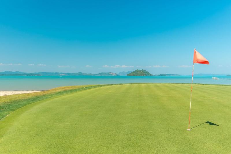 Mission Hills Phuket Golf Resort - Teras