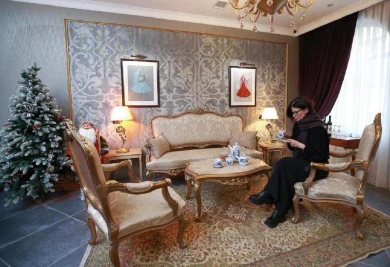 West Inn Palace Hotel - Lobi