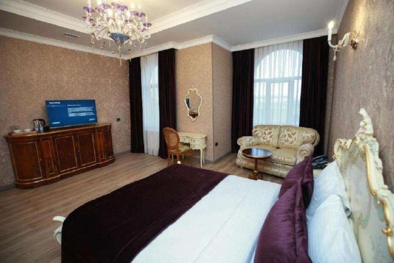 West Inn Palace Hotel - Oda