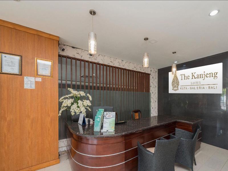 The Kanjeng Suites Kuta Galeria - Lobi