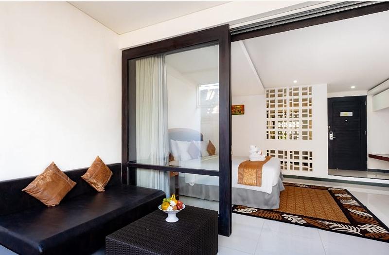 The Kanjeng Suites Kuta Galeria - Oda