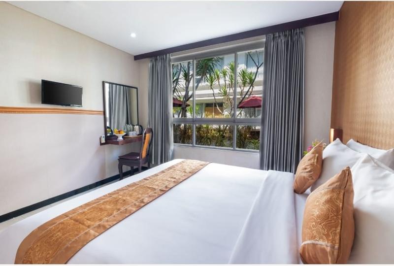 The Kanjeng Suites Kuta Galeria - Oda